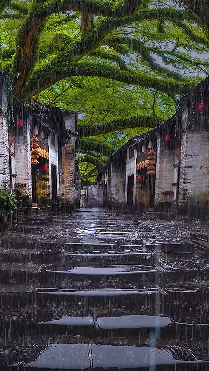 烟雨江南美如画#天青色等烟雨,而我在等你