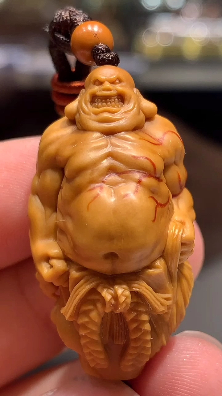 核小二核雕#山鬼肌肉恶僧