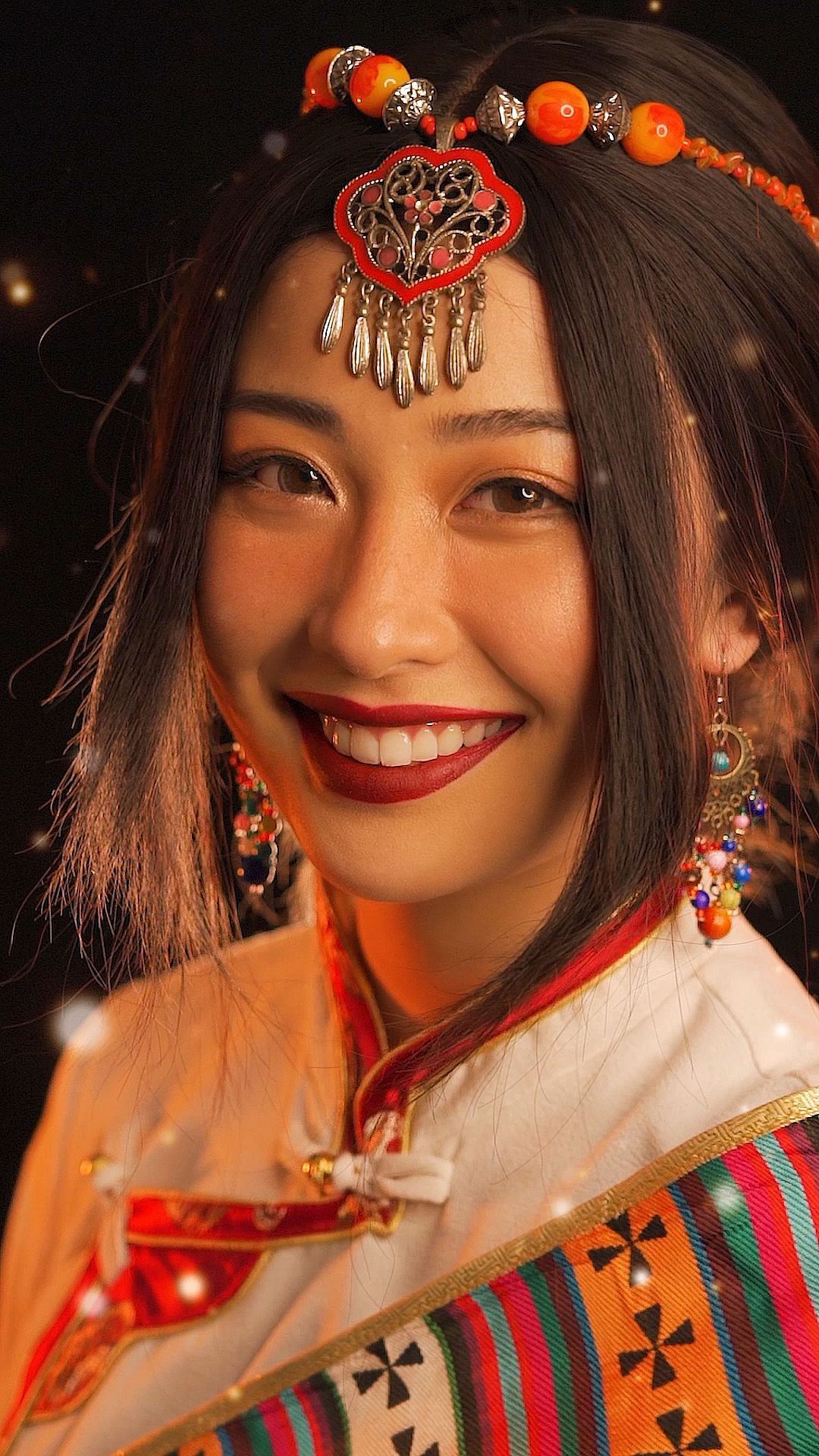 理塘有没有我这样的康巴姑娘呀