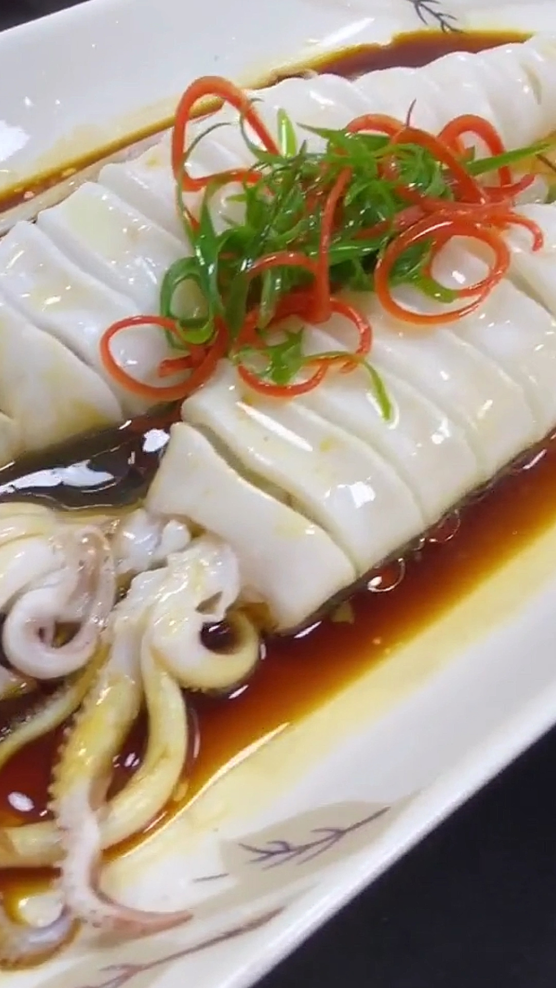 冬季进补计划#清蒸鱿鱼,非常美味哦