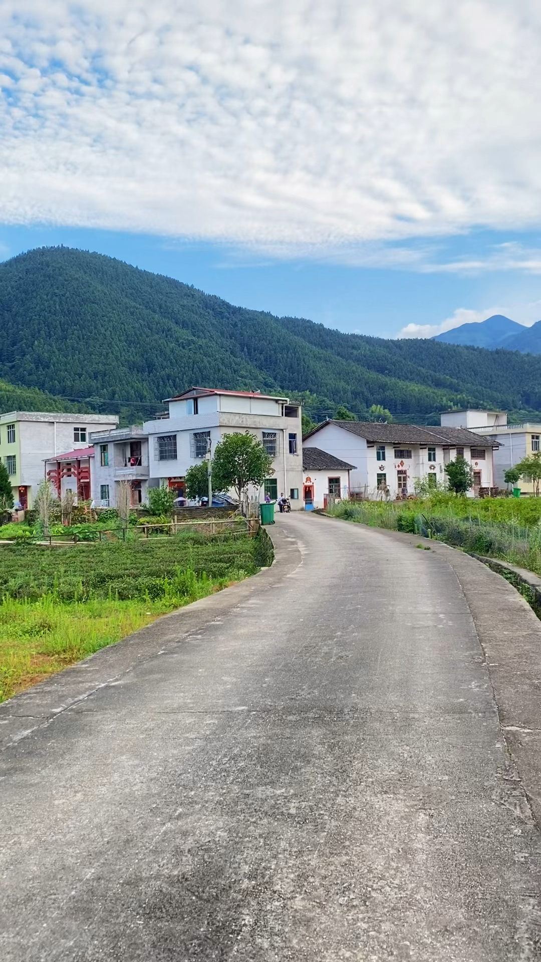 乡村生活#江西新农村的样子真的改变很大,看起来很干净很舒服.