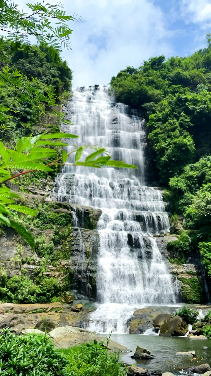 手机摄影#水从天上来这样拍