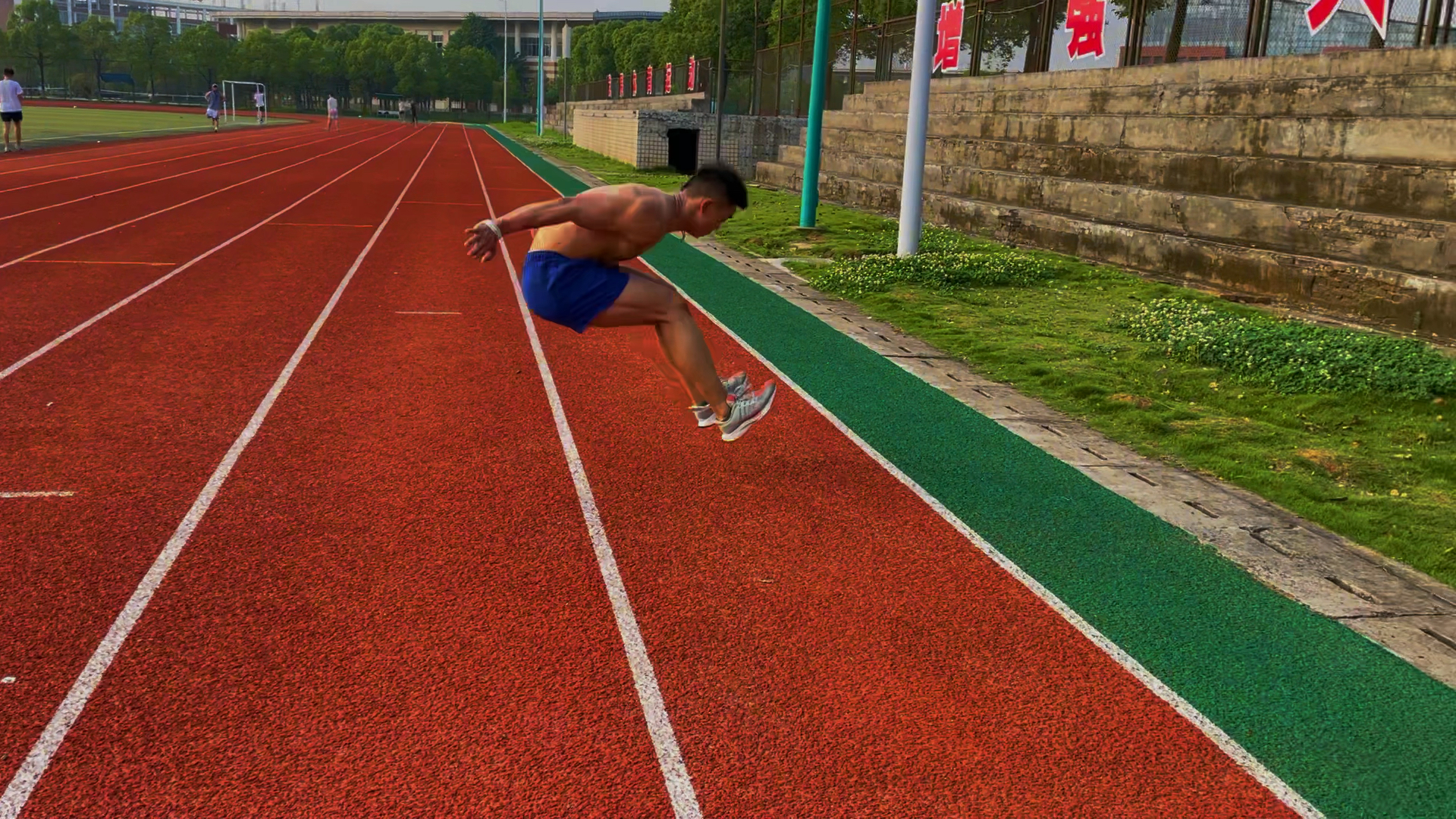 体育生#立定跳远315这应该达到体院人均水平了吧