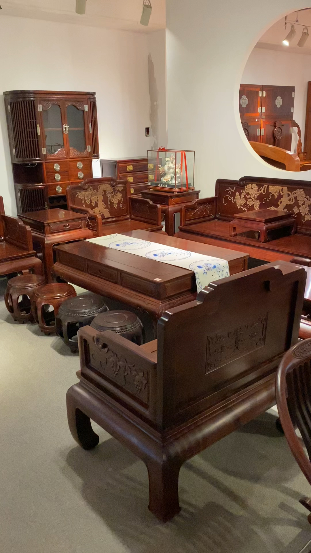 古典红木家具白酸枝檀雕沙发