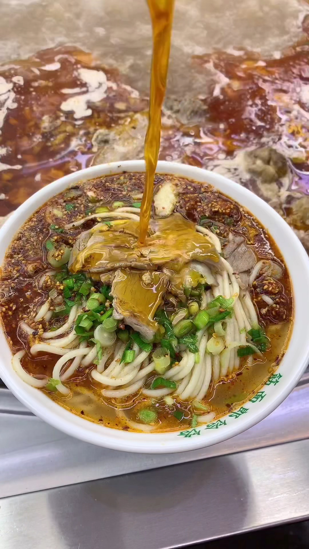 郏县特色小吃饸饹面,一天3000碗