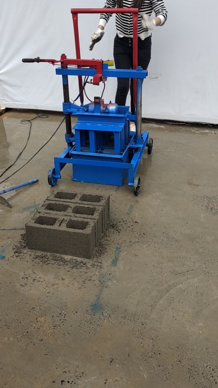 水泥砖机