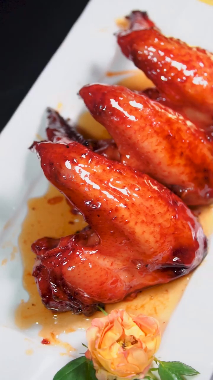 烧腊培训#学会这道秘制蜜汁烧鸡翅,隔壁小孩都馋哭了!