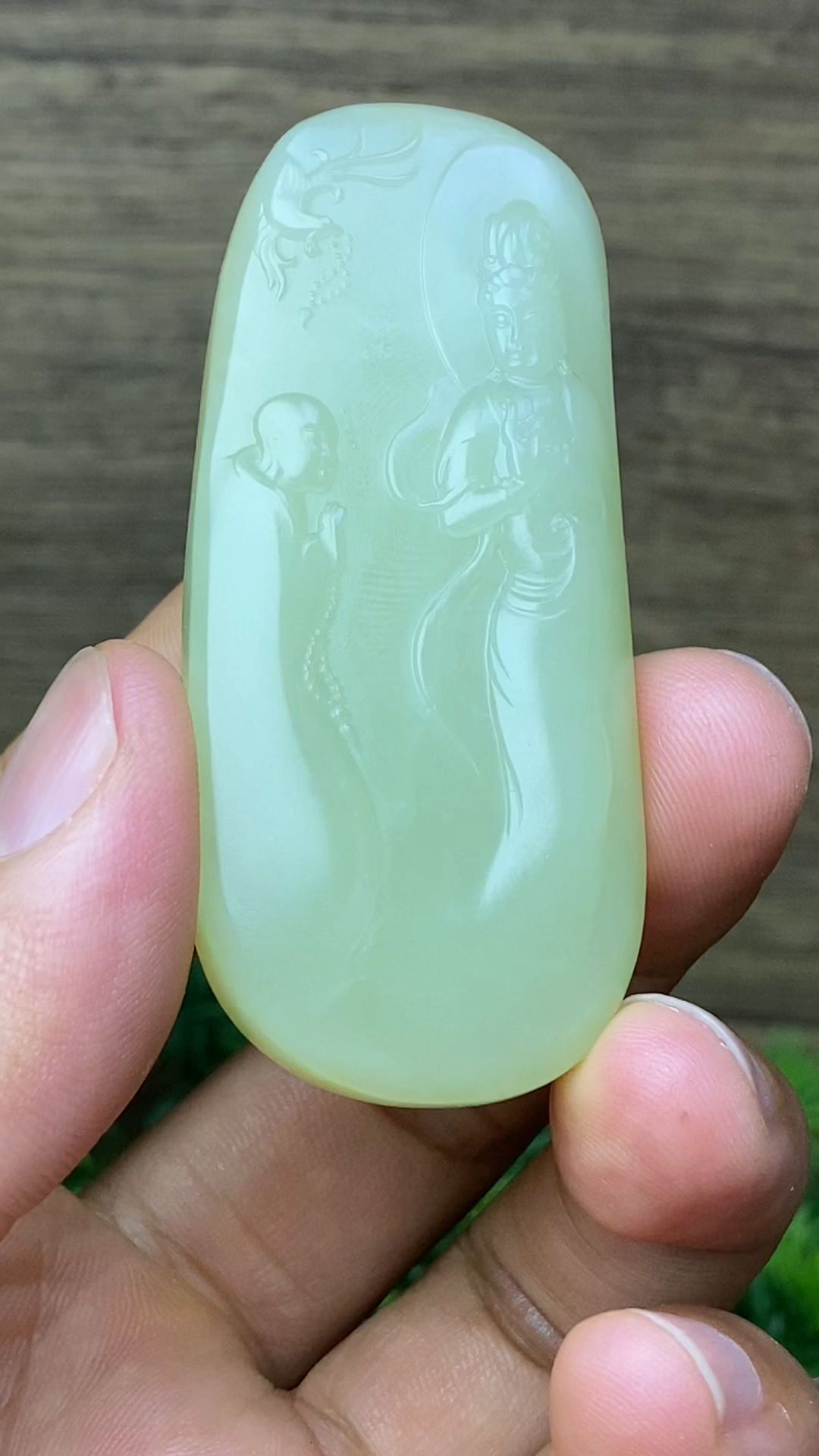 新疆和田玉#和田若羌青黄口《拜观音》牌子尺寸:66.930.211.