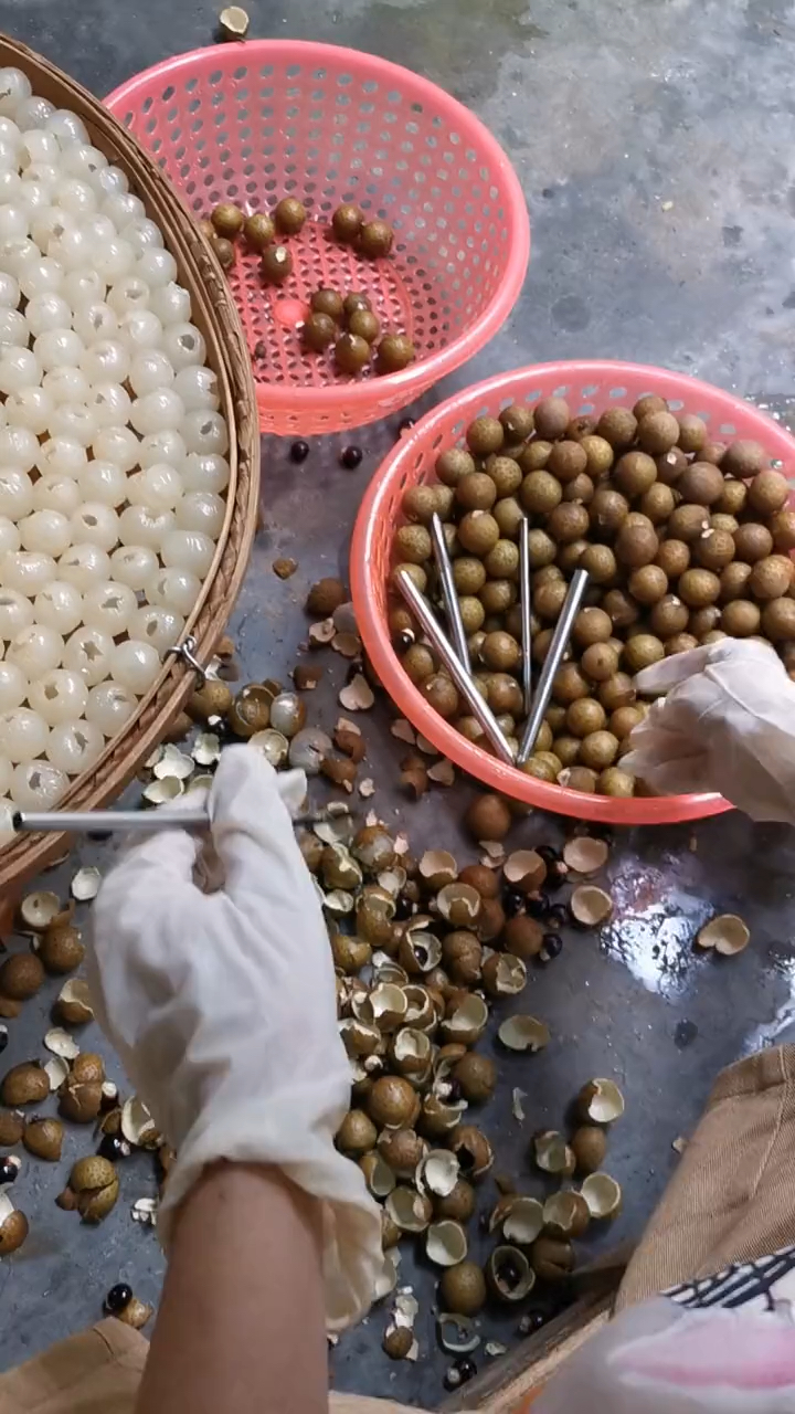 好中意剥龙眼肉的感觉啊,做得多又无钱