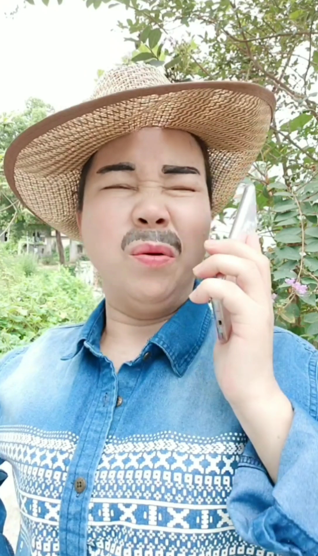搞笑视频#三哥剧(十二集)精彩呈现!三哥家后院起火啦!