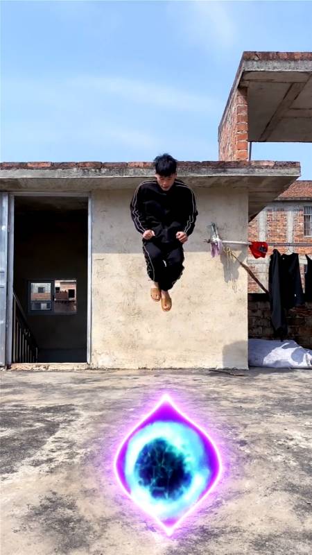 全民特效师#尴尬的时候就像我一样,找个地缝钻进去