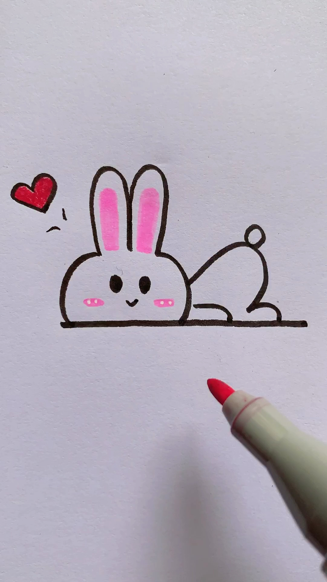 画画#这小兔子趴着也太可爱了!-度小视
