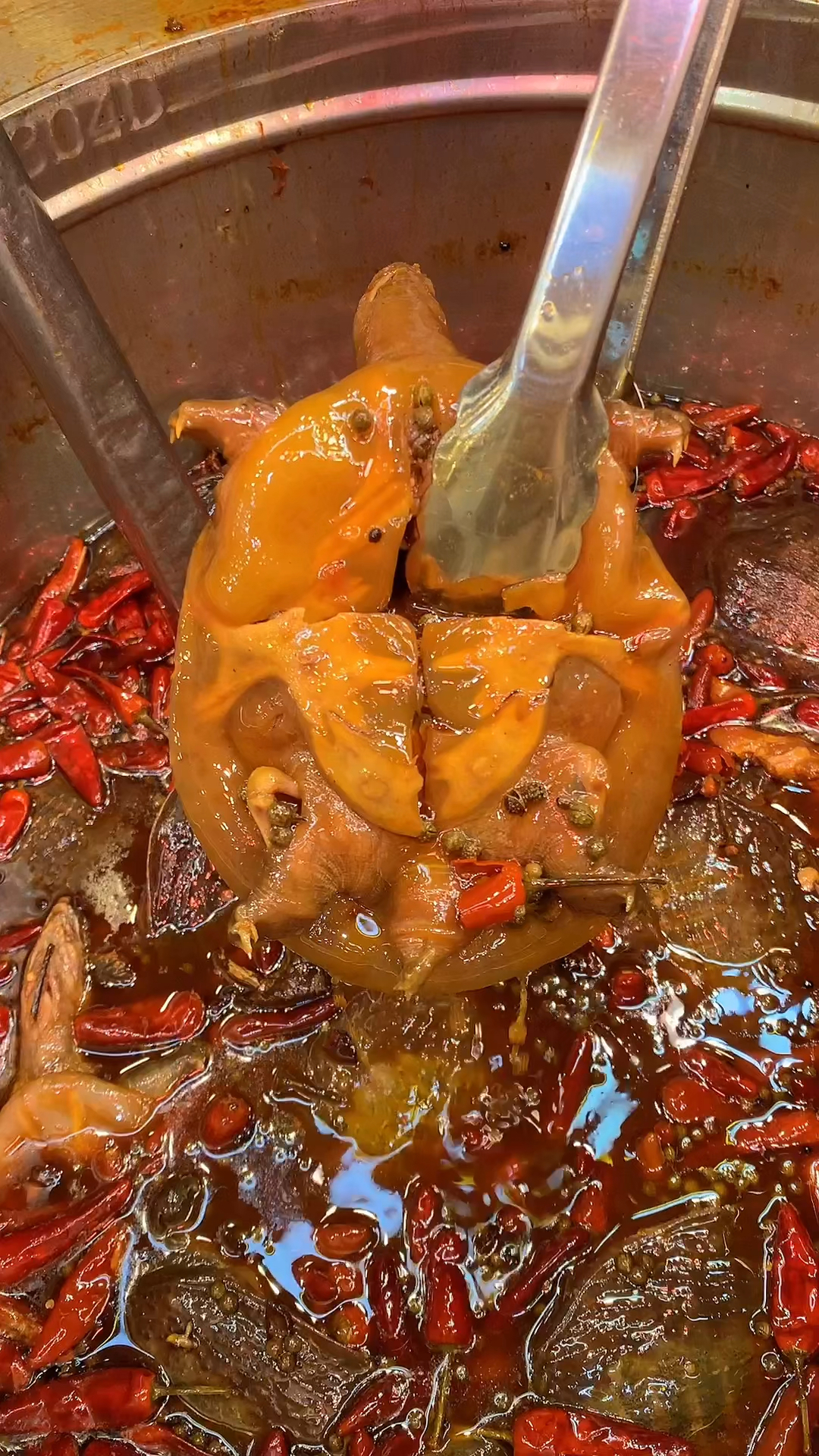 麻辣小甲鱼出锅啦