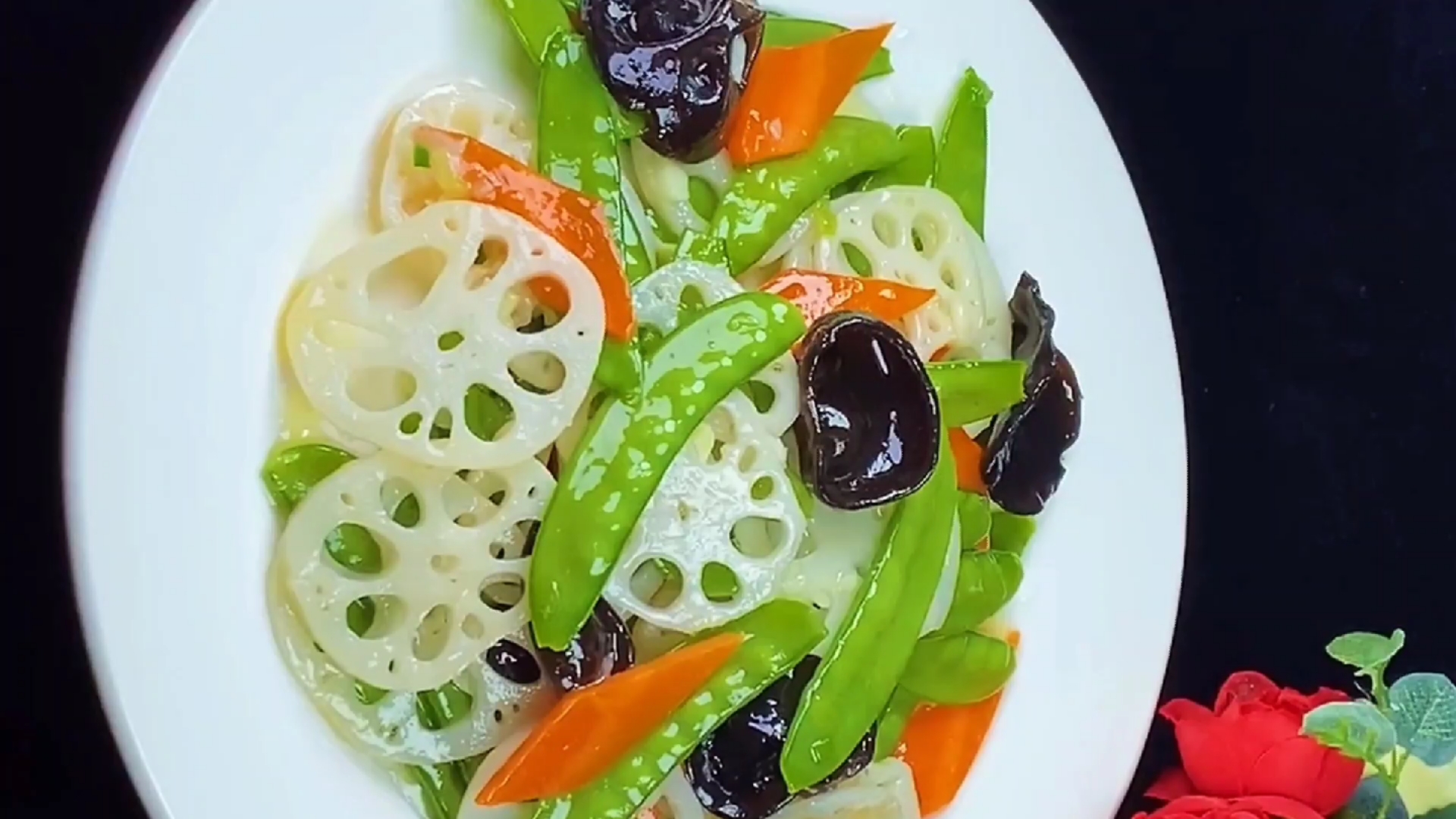 美食看中国#莲藕最清淡的做法,味美多汁