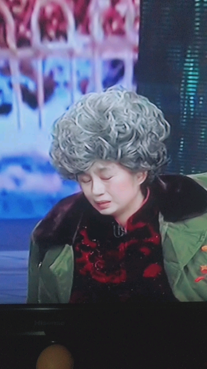 郝建和马丽演的小品,扶不扶