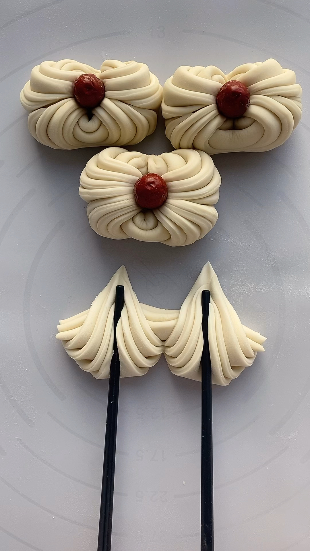 简单创意小花卷