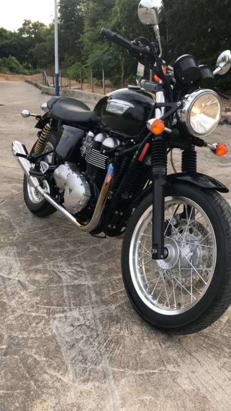 2014年凯旋复古t900操控性能完美