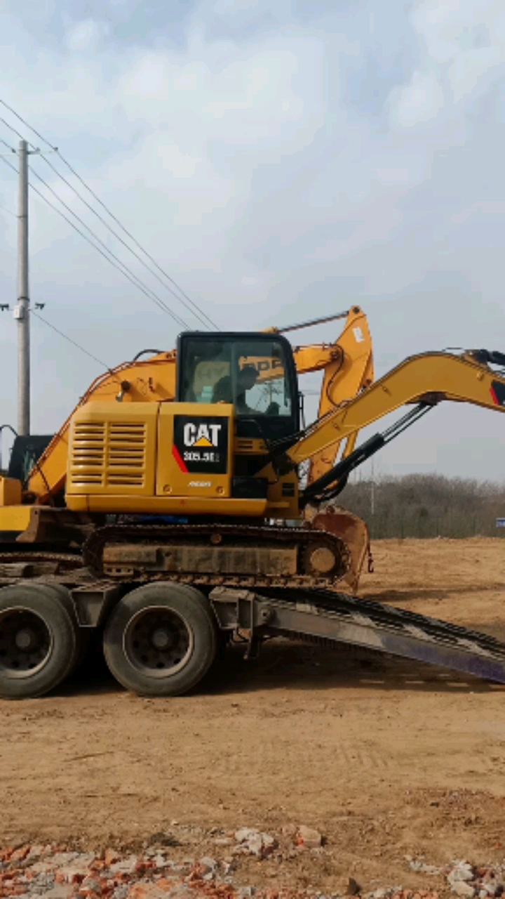 二手挖掘机个人#卡特305.5挖掘机到家