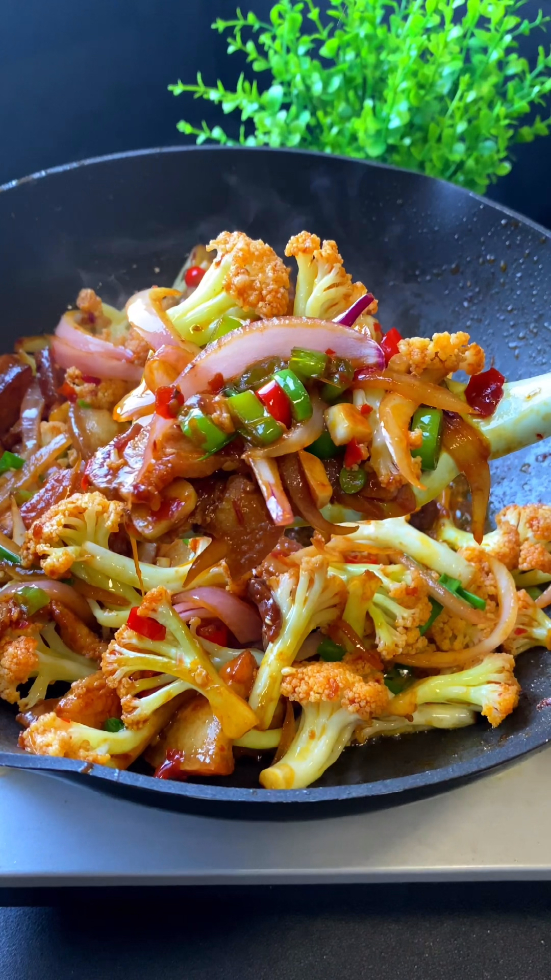 美食#简单又下饭的干锅花菜做法