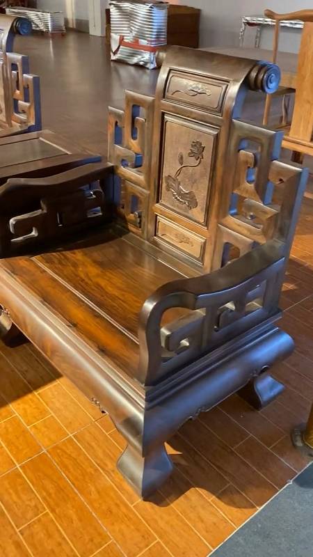 #红木古典家具#大红酸枝交趾黄檀卷书沙发-全民小视频