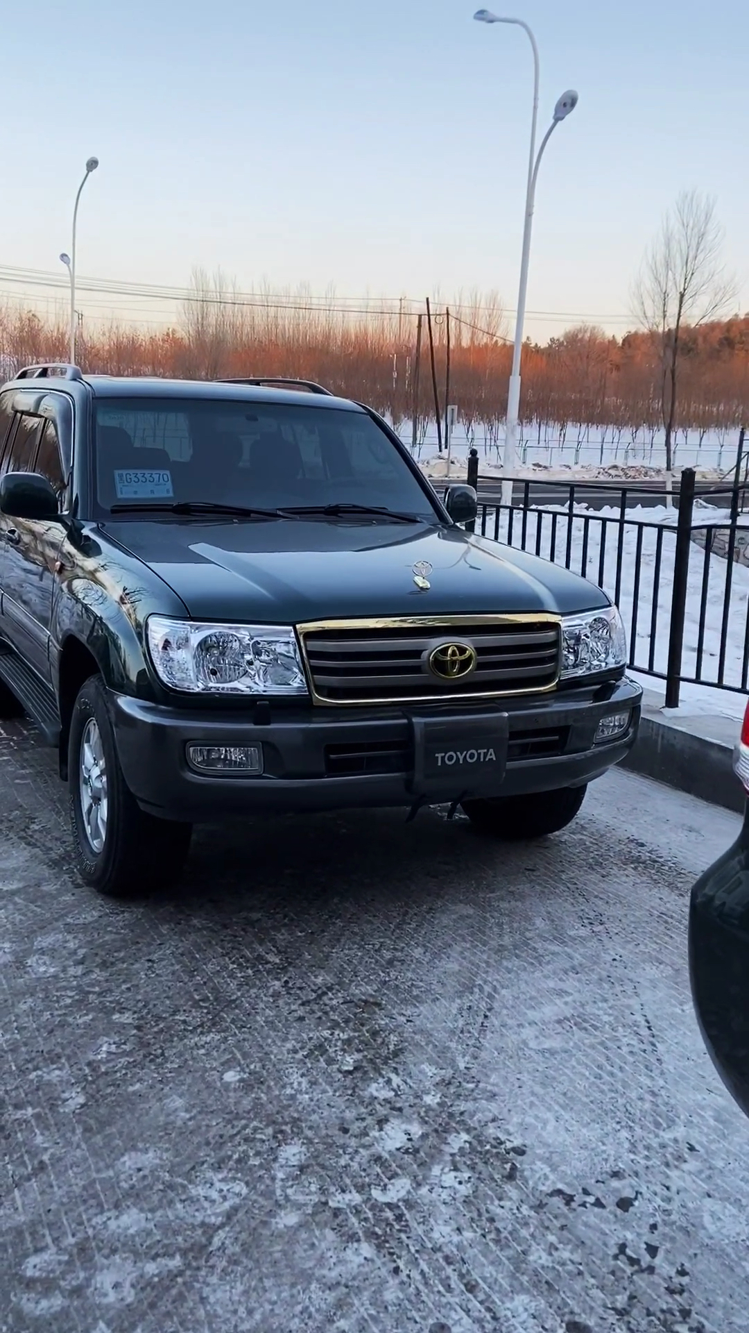 陆巡4700酷路泽4700钟爱哪个?-全民小视频