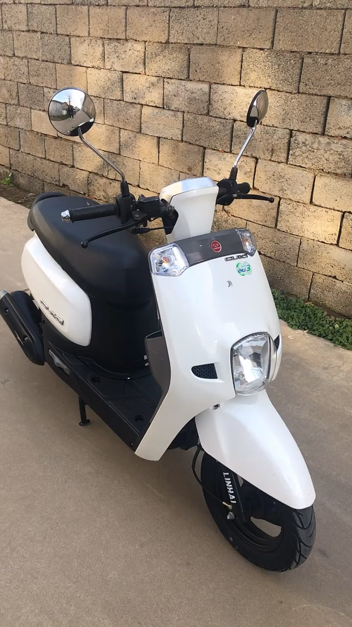 雅马哈酷骑100!喜欢机车的朋友们关注一下!-全民小视频