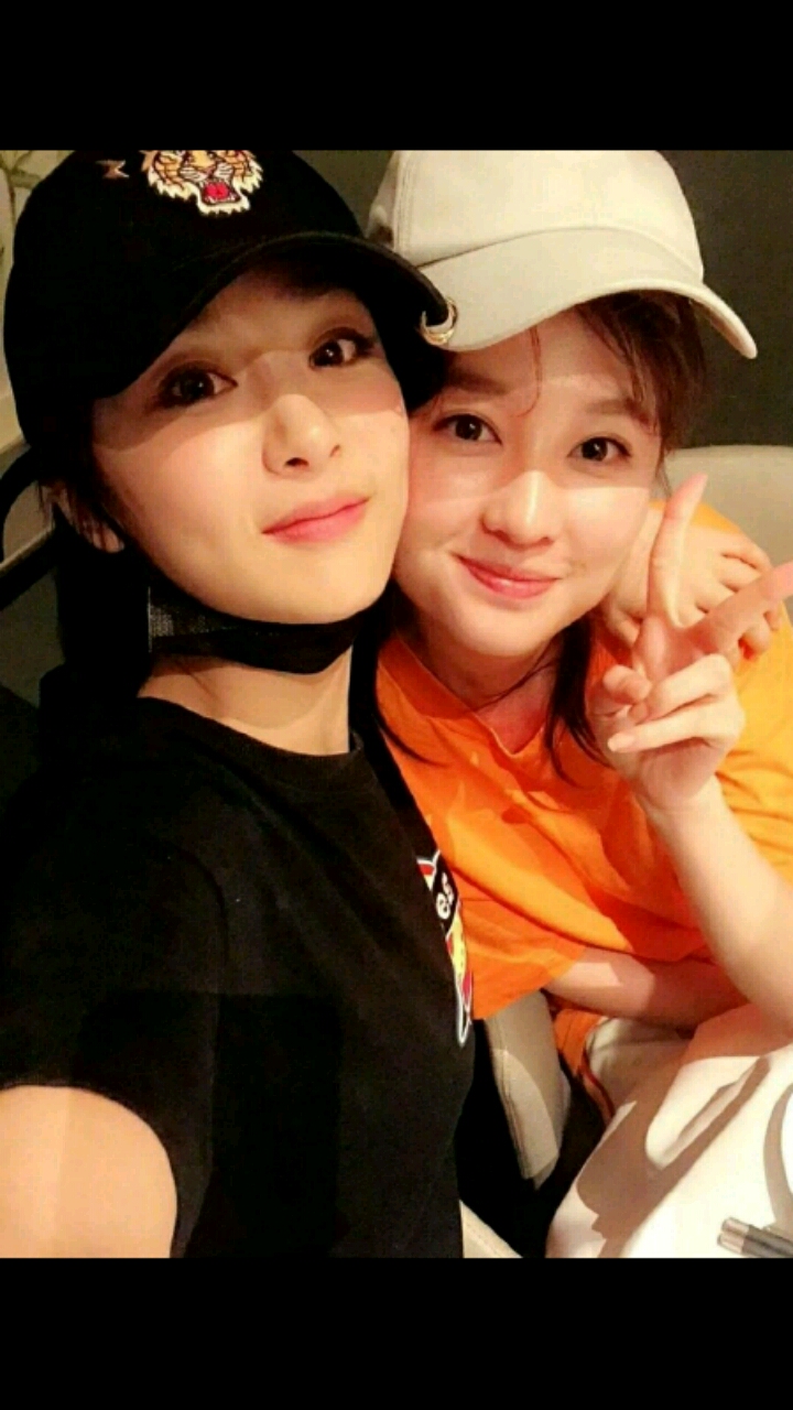 娱乐#乔欣杨紫同框