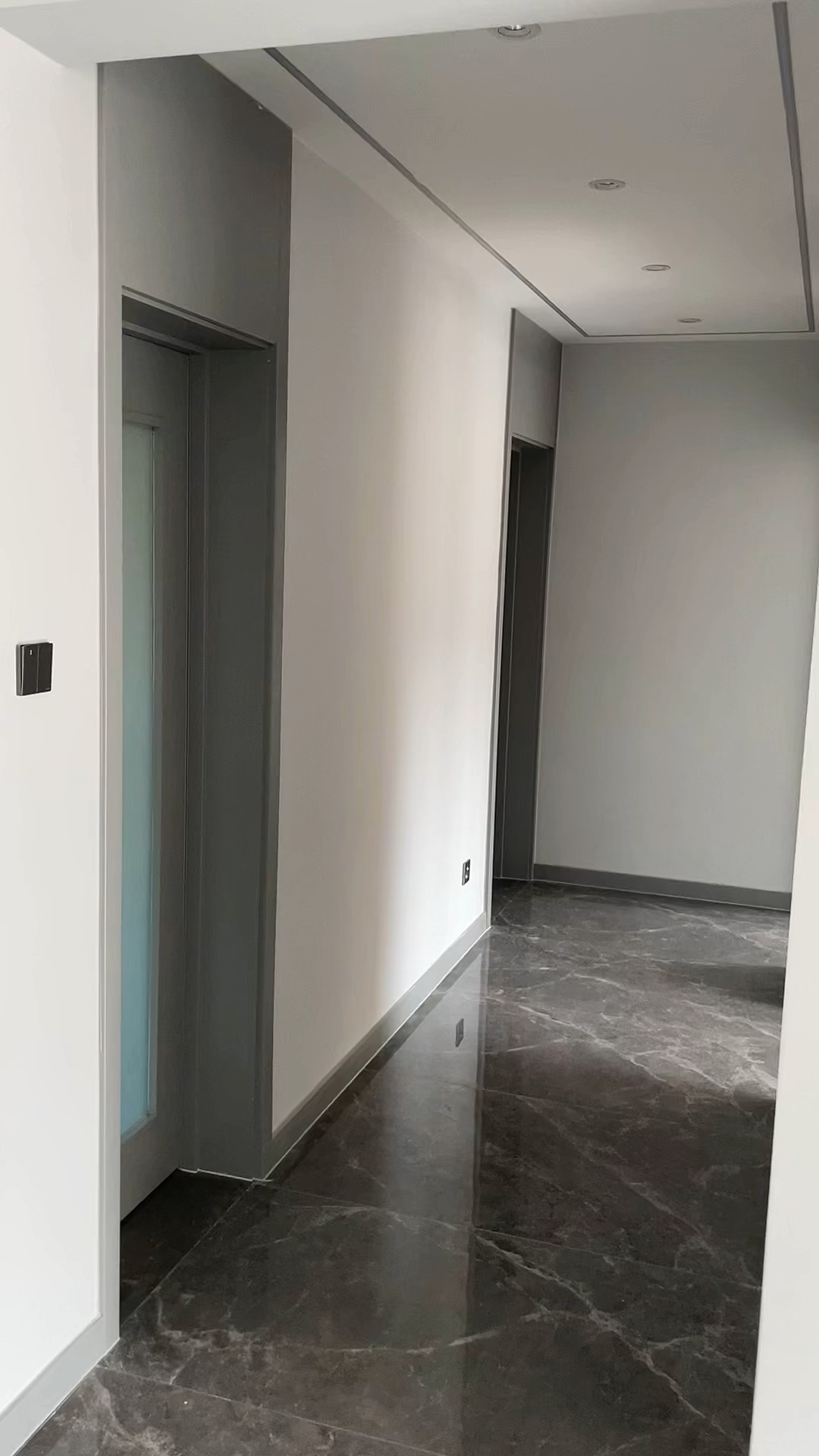 装修那些事儿#卧室门一门到顶效果真是漂亮,越看越喜欢!