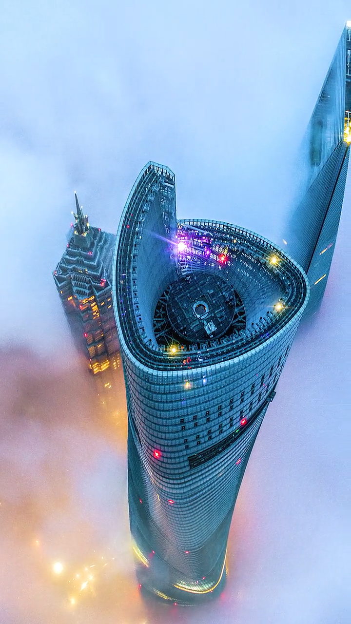 航拍让你看到不一样的高楼之美