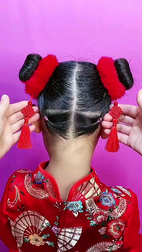 你学会了没?儿童双丸子头教程