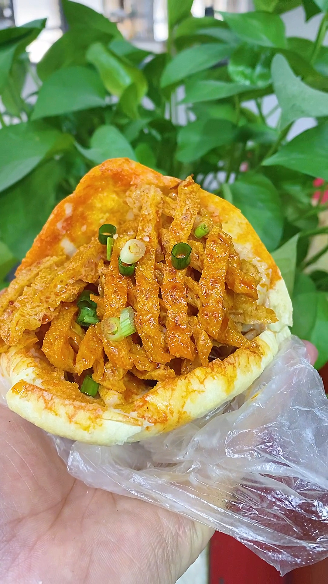 灌汤烧饼每个人都超喜欢吃,分享了油酥的制作,我给卤汤的配方也分享给