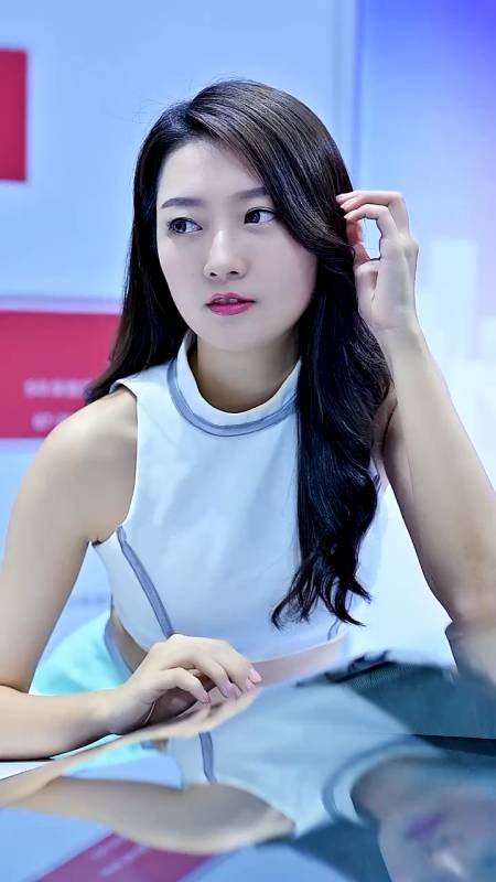 105.48万漂亮的长腿车模小姐姐宋姝儿!2.