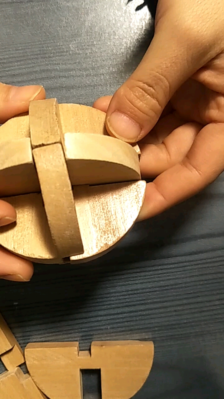 新技能速成六片球式孔明锁学不会你打我