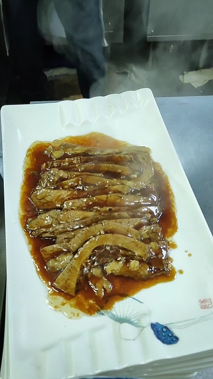 清真菜扒牛肉条