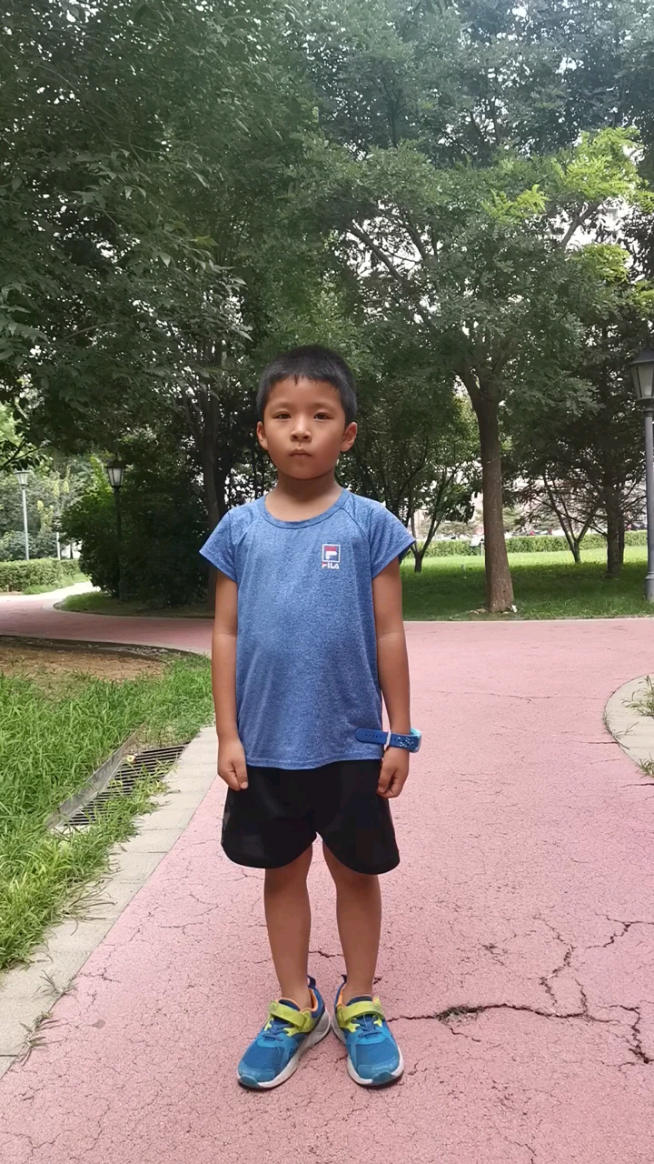 六岁小帅哥,将来肯定是特种兵