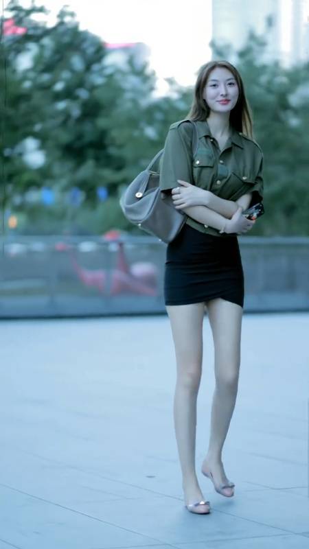 颜值大pk#腿长一米八的小姐姐,你喜欢吧-度小视