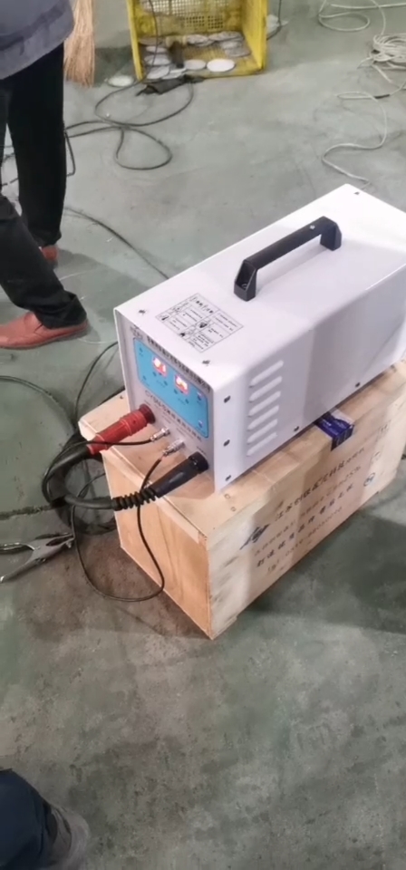 创银森尼冷焊机轿车叶子板焊接薄板冷焊机冷焊机多少钱冷焊机价格冷