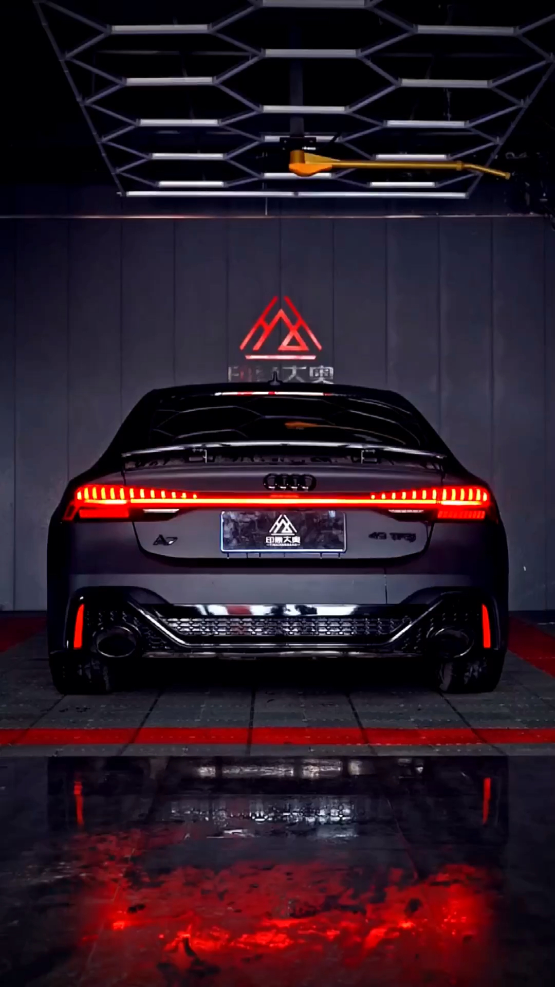 纯正奥迪a7黑武士这才是男人心中的理想轿跑