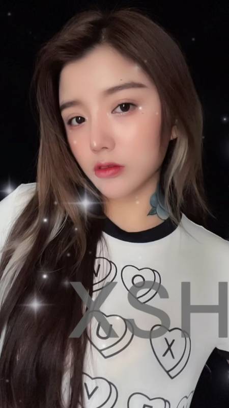 2021-08-1763神奇小苏涵6422粉丝  关注网球墙升级版2087#足球#c罗