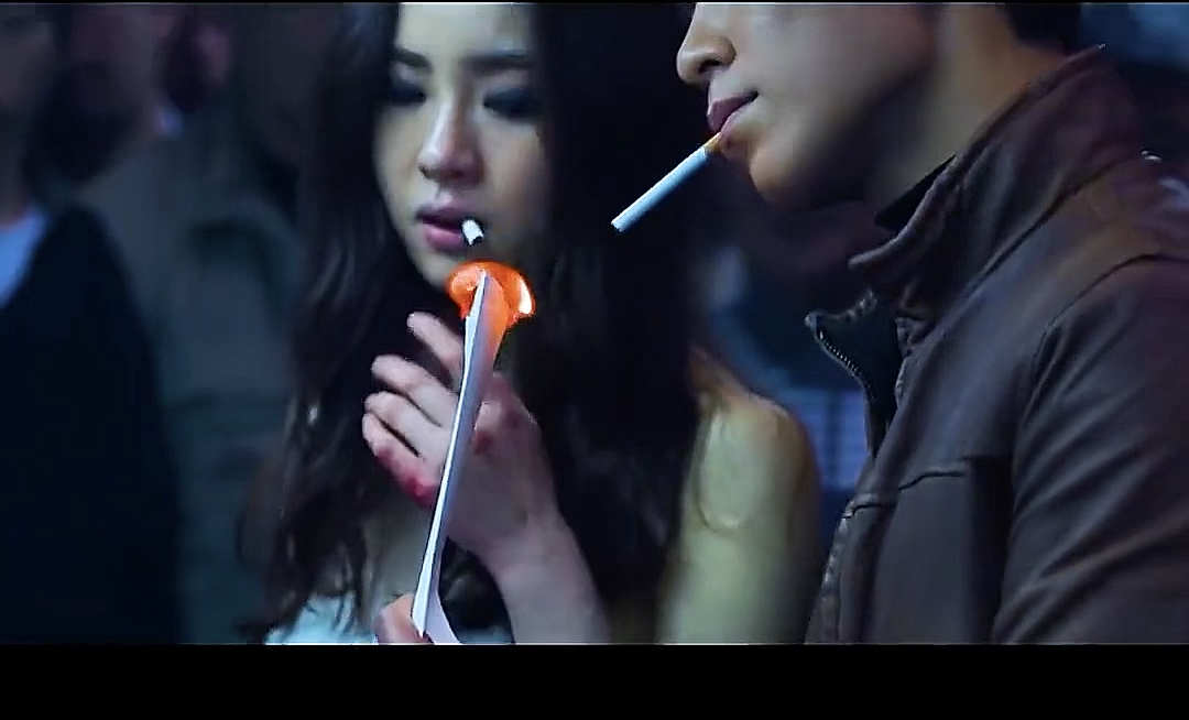 老千2#只因一个眼神,看完整部电影!