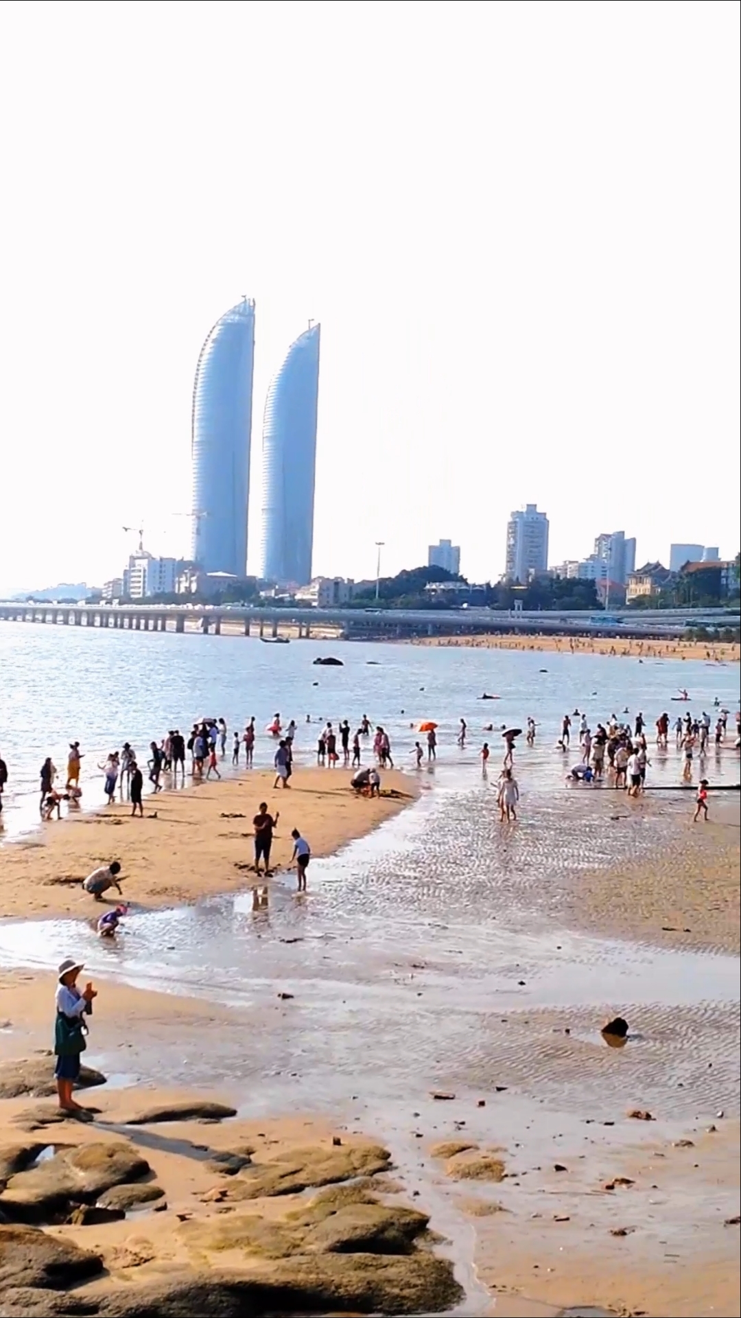 这里风景不错#厦大白城沙滩,位于厦门大学南部白城脚下,是演武大桥与