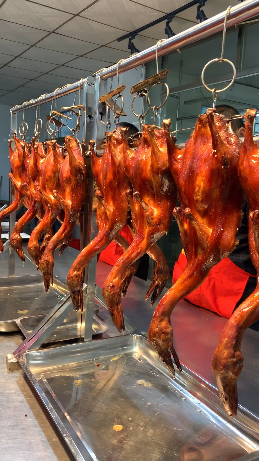 广州脆皮烧鸭制作技术#香烧琵琶鸭