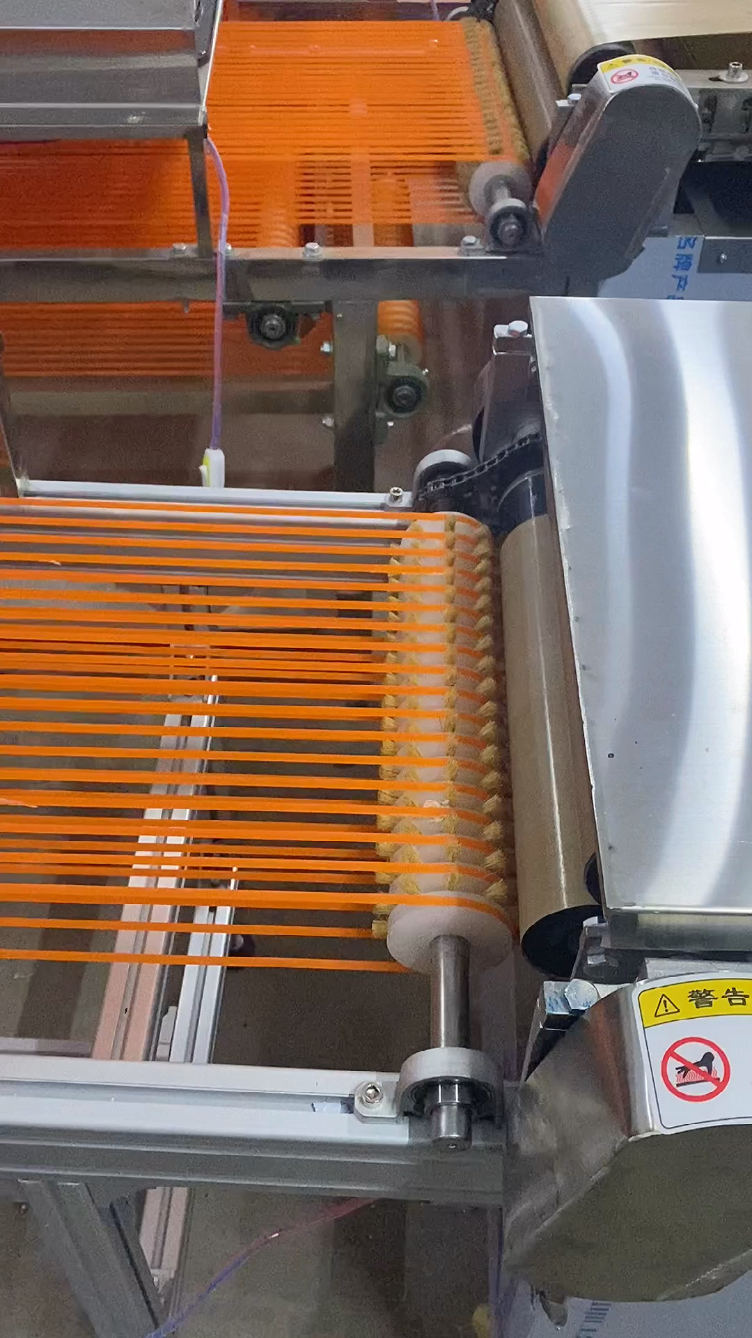 河南全自动烙饼机,饼丝,饼条,烩饼轻松切换