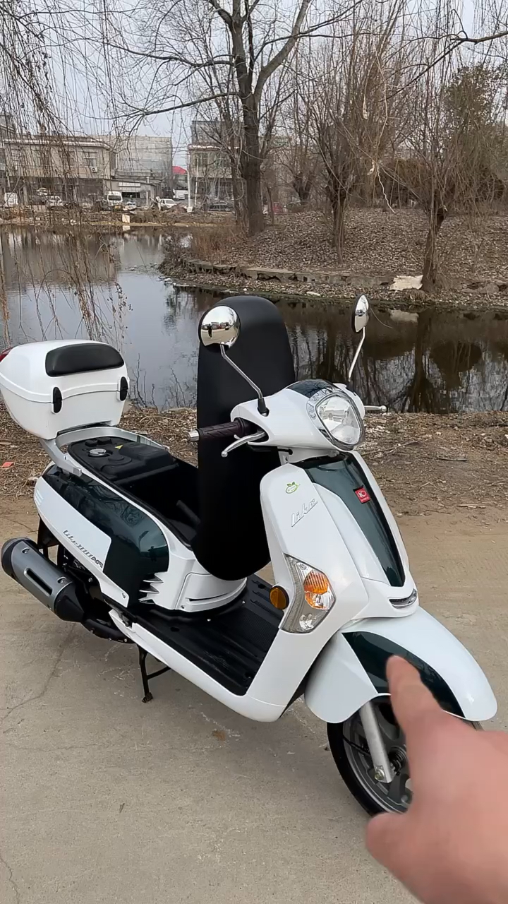 光阳雷克180!喜欢机车的朋友们关注一下