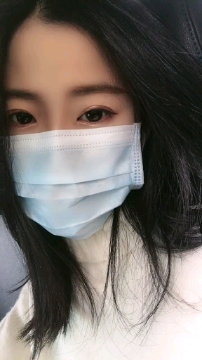 小姐姐#戴口罩,穿性感丝袜!会不会测惹人-度小视