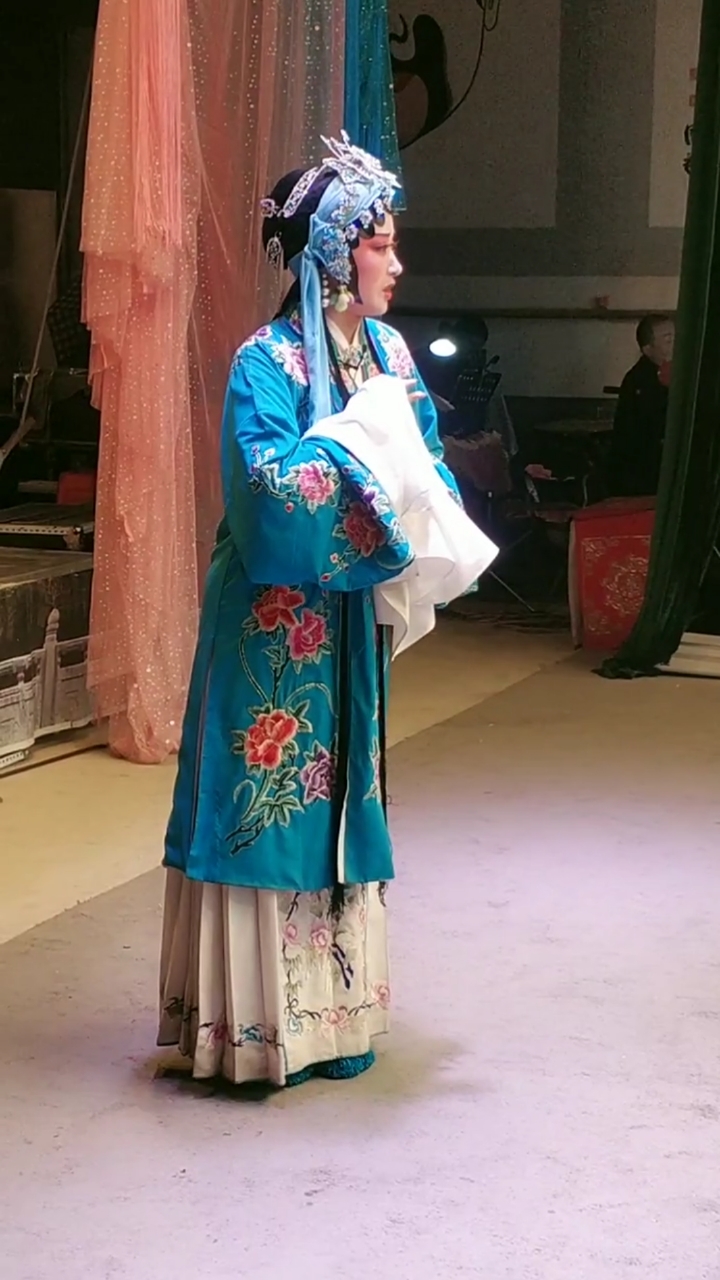 越调《收姜维》襄城县越调剧团优秀青年演员牛芳饰演姜妻