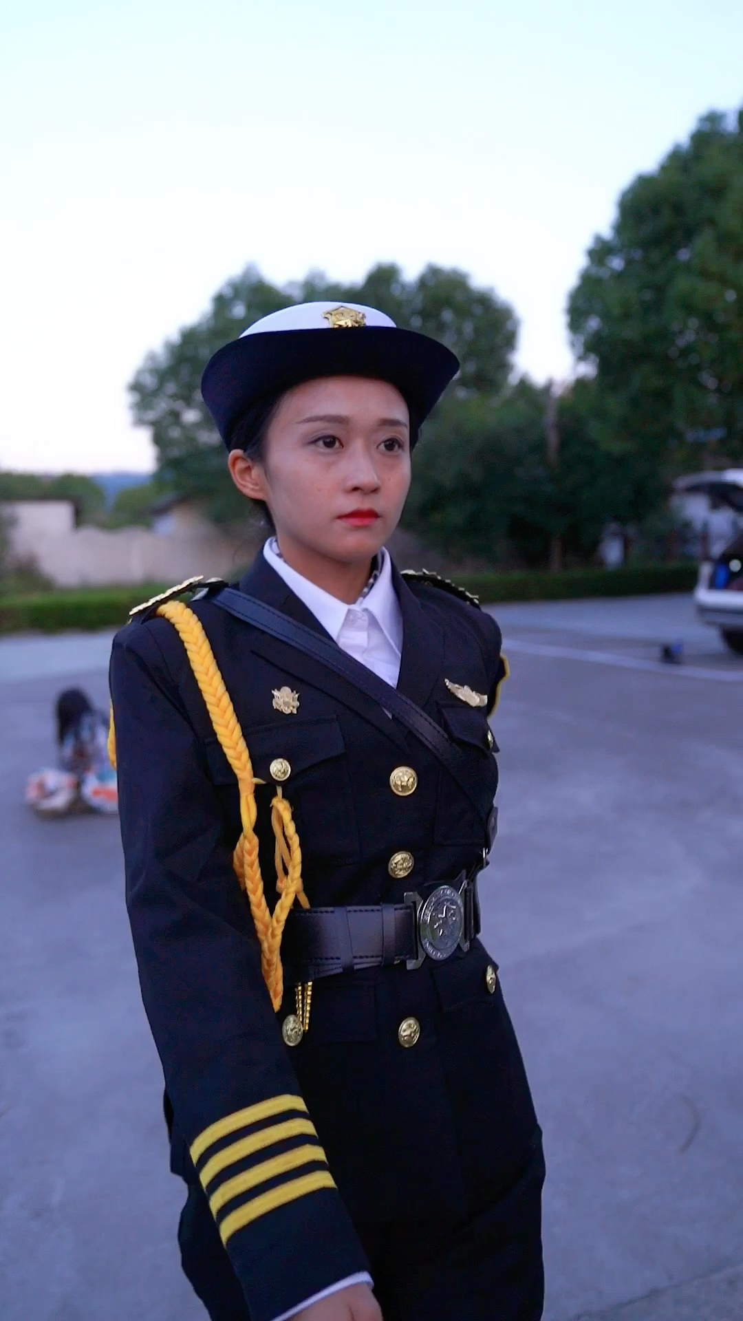 全民正能量#女保安教训得太好了