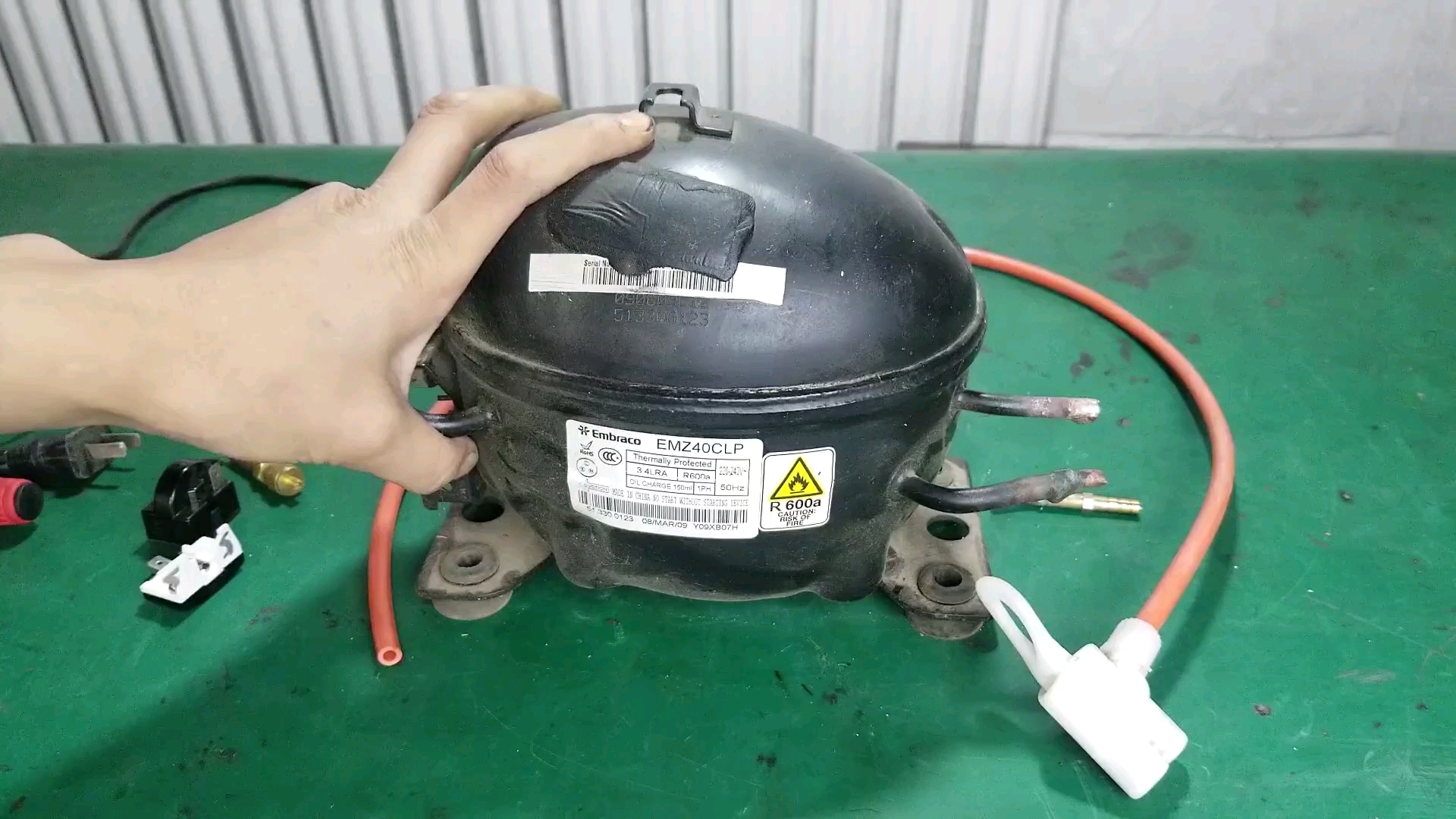 空调压缩机自制充气泵图片