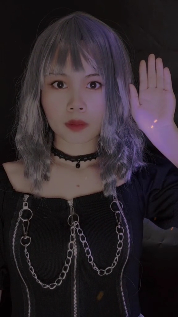 出道变装#不管世界上有没有人爱你,都得自己爱自己