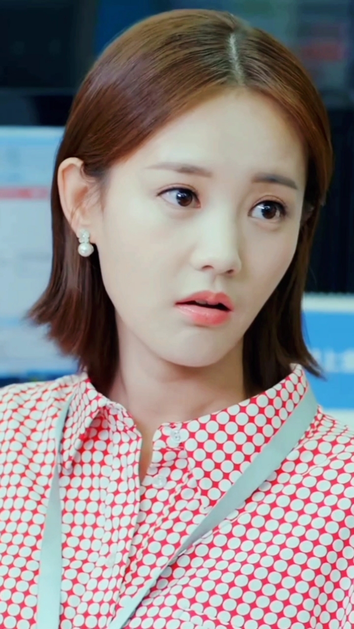 李一桐,爱笑的女生